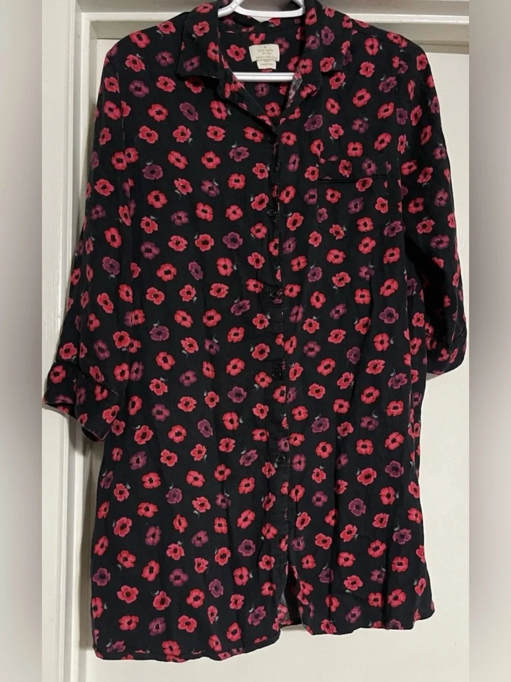 Kate Spade Women's Button Front Poppy Floral Sleep Shirt Black Red Size Medium